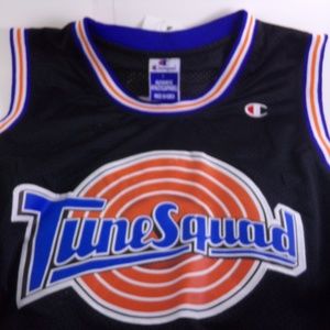 Chapion tune squad jersey.
